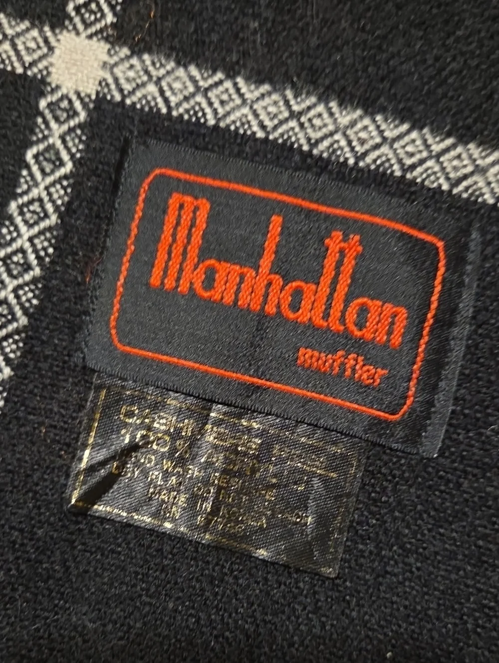Vintage MANHATTAN MUFFLER Large 